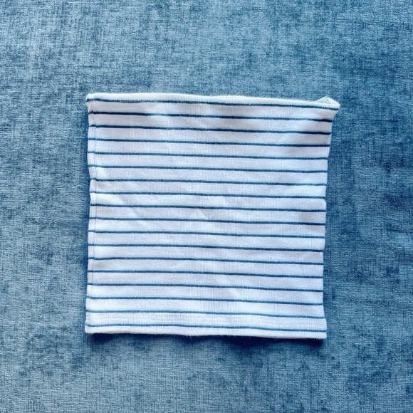 Brandy Tube Top 🦋✨ - Picture 3 of 6